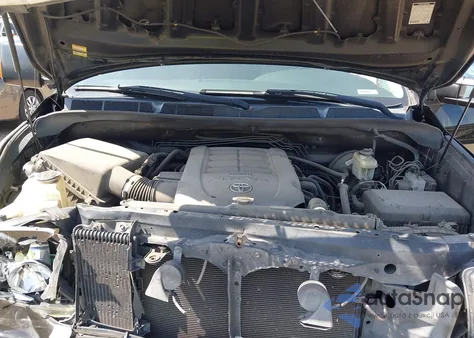 2010 Toyota Tundra Grade 5.7L V8 from USA, damaged, VIN 5TFDW5F15AX097430